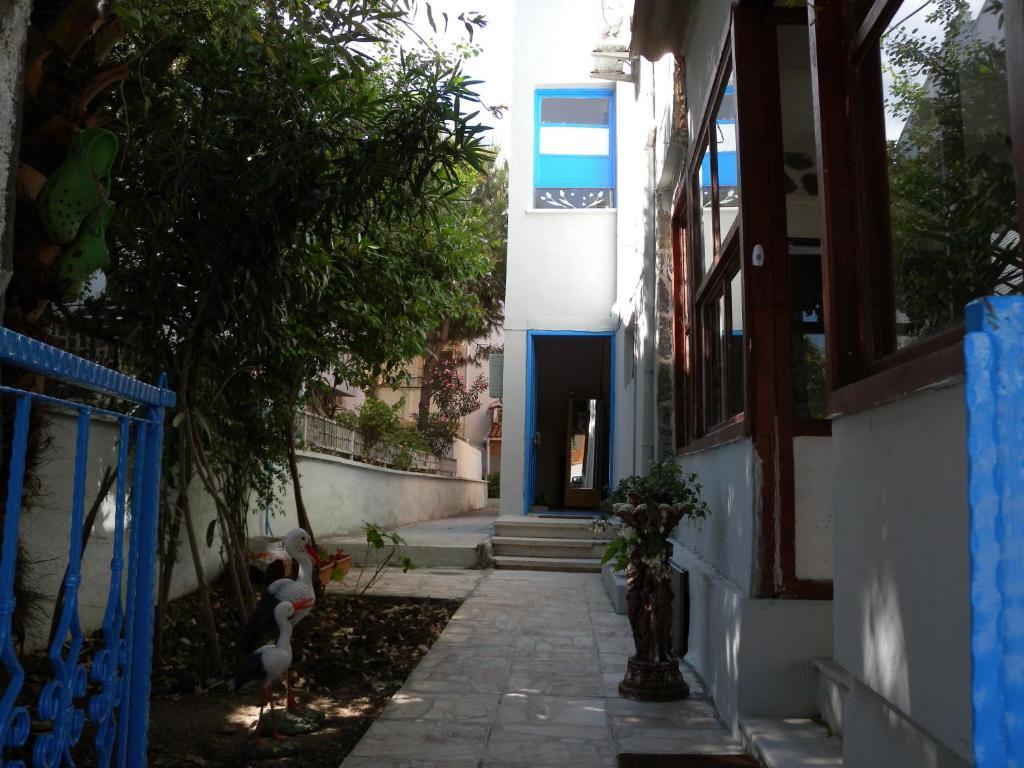 Eysan Pansiyon Akcay  Exterior photo